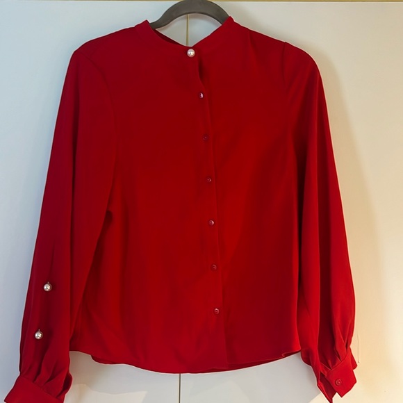 Beautiful red blouse with pearl detail on sleeves. Size M. - Picture 1 of 3